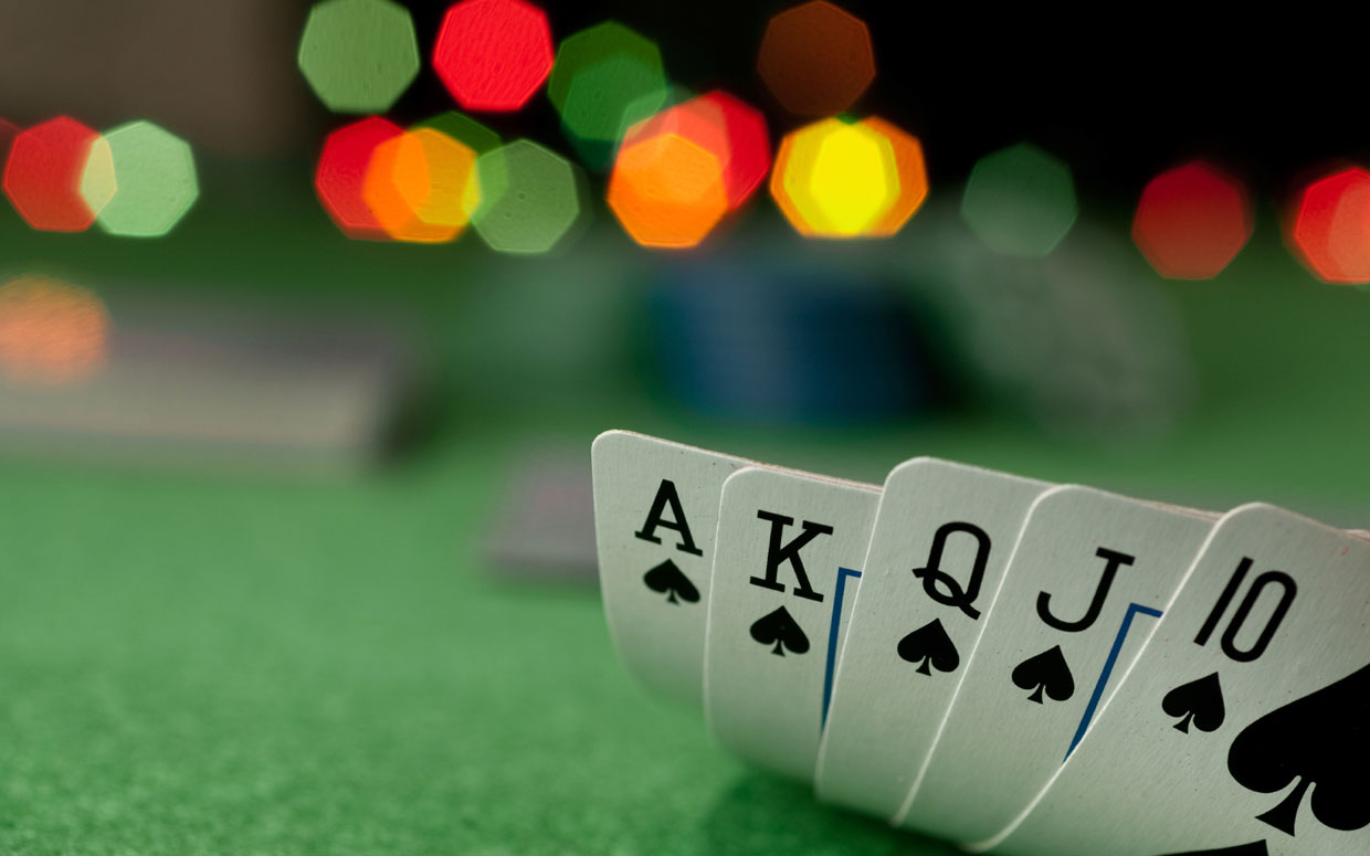 Life Lessons From Poker: Don't Play the Cards, Play the People