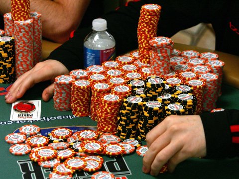 The 9 Worst Mental Mistakes Poker Players Make