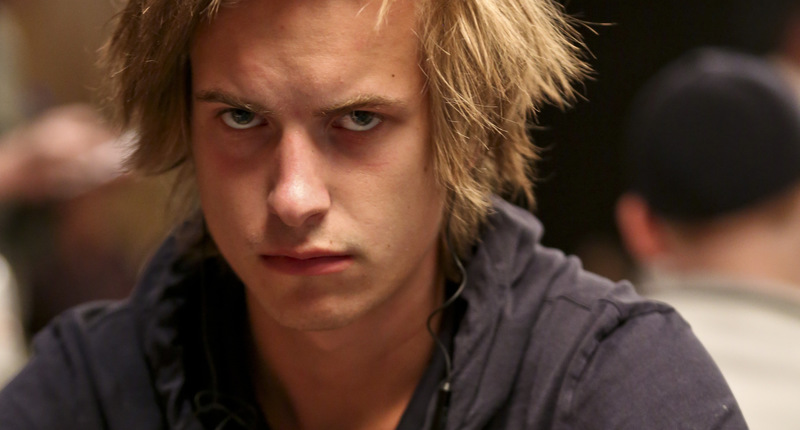 Online Poker: Viktor Blom Wins $261K Monster Pot