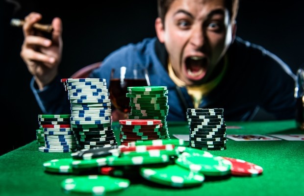 Don't Bet On CA Online Poker This Year Or Next Year
