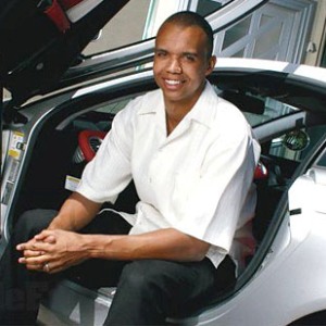Poker Pro Phil Ivey Appears In Chrysler Commercial