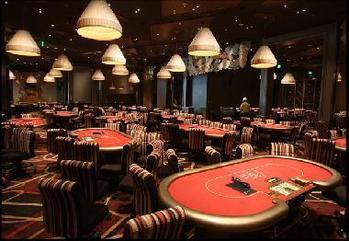 Player Enters $125 Poker Tournament, Accidentally Gets Seated In $25K Buy-In …