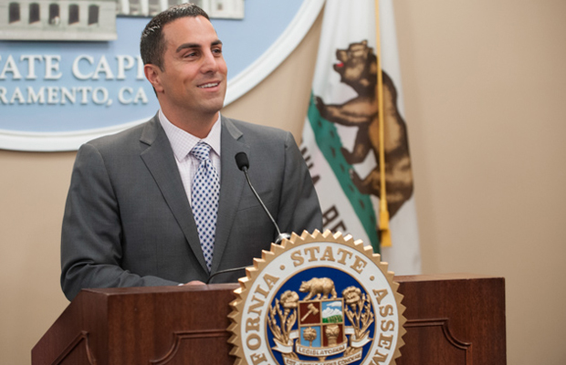 Gatto: Canceling Hearing On California Online Poker Bill 'Right Thing To Do'