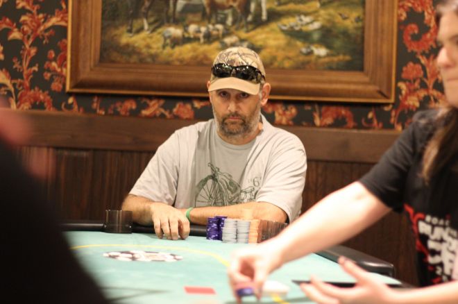 2015 RunGood Poker Series Council Bluffs Main Event Day 1b/c: Big Lead for …