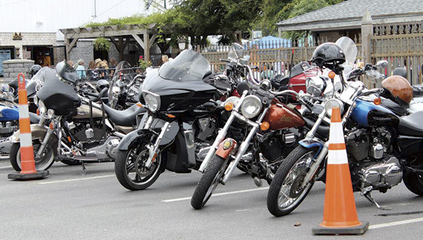 Group to hold poker run