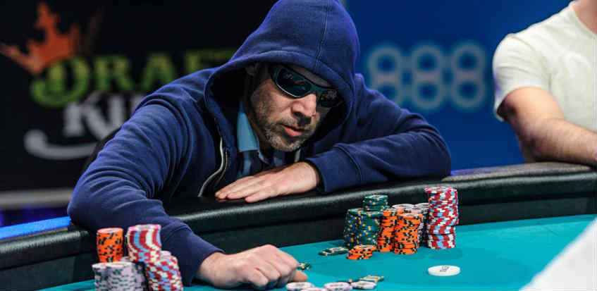 Online Poker Etiquette: Do's and Don'ts