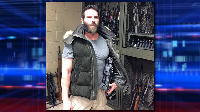 Lawyer seeks deal in poker player Bilzerian's explosive case