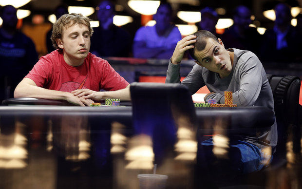 2 remain in World Series of Poker's record-breaking Colossus