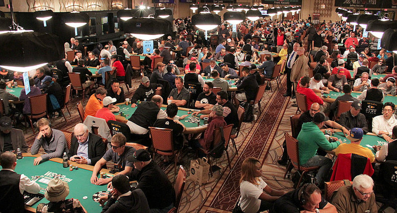 2015 World Series of Poker Main Event Day 1A Draws 741 Players