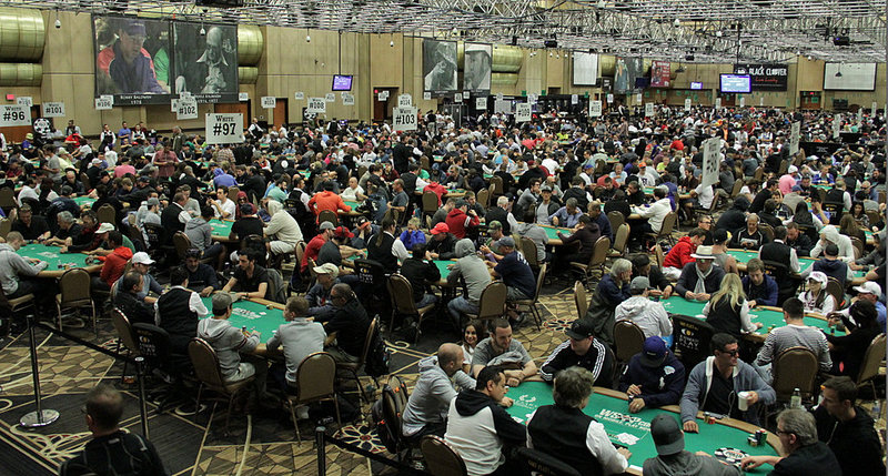 2015 World Series of Poker Main Event Draws 6420-Player Field