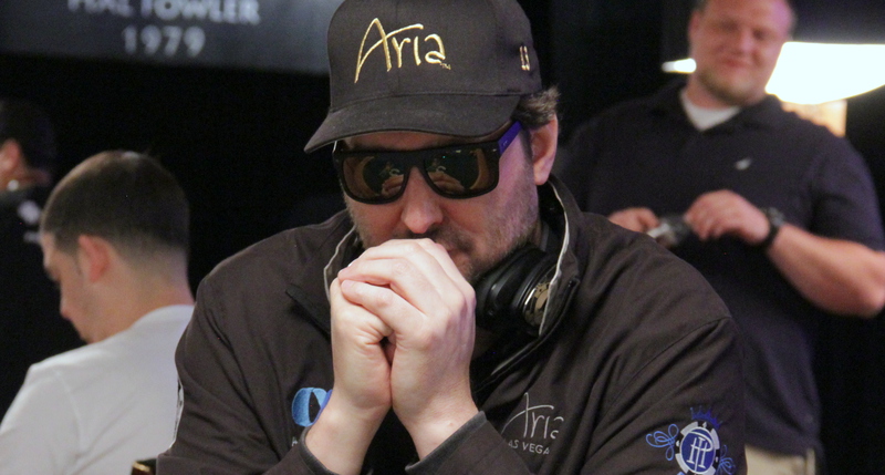 Daniel Negreanu Busts Phil Hellmuth On Day 4 Of 2015 World Series Of Poker …